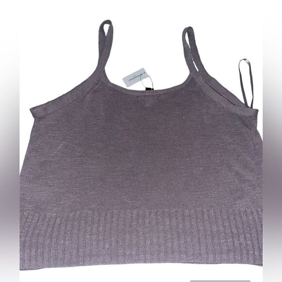 Banana Republic Women’s Top - Picture 2 of 3